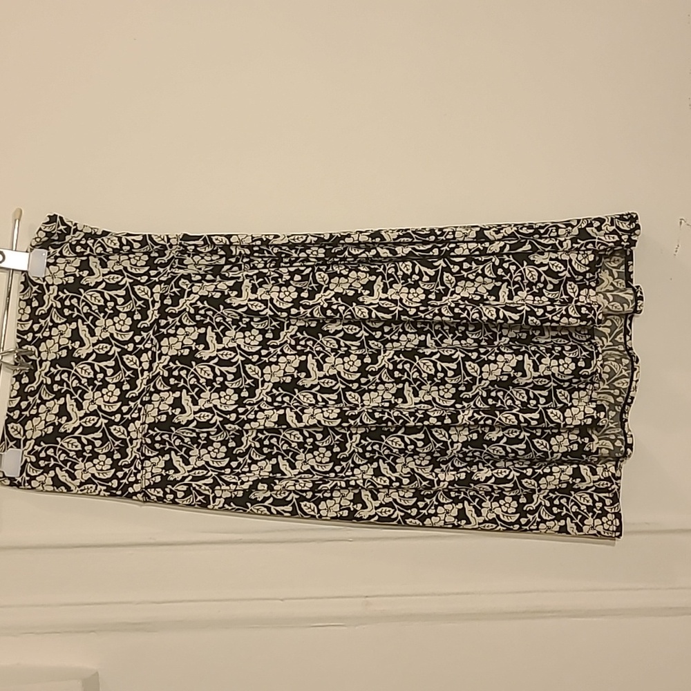 Max Studio skirt